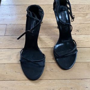 Kenneth Cole New York black dress heels!